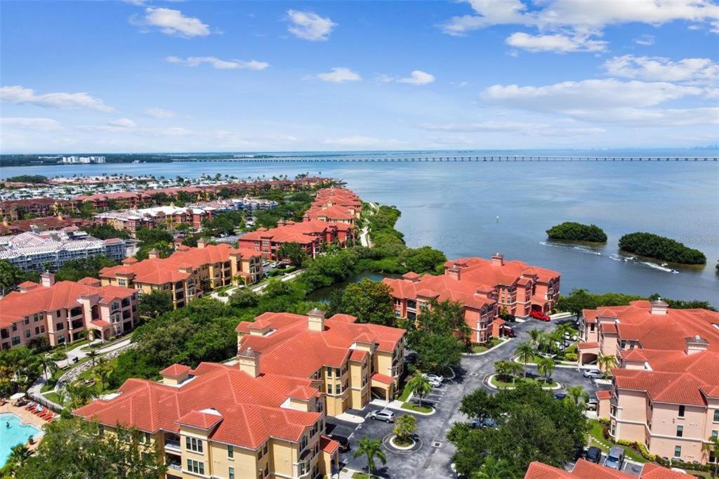 Baywatch Apartment Клиъруотър Екстериор снимка