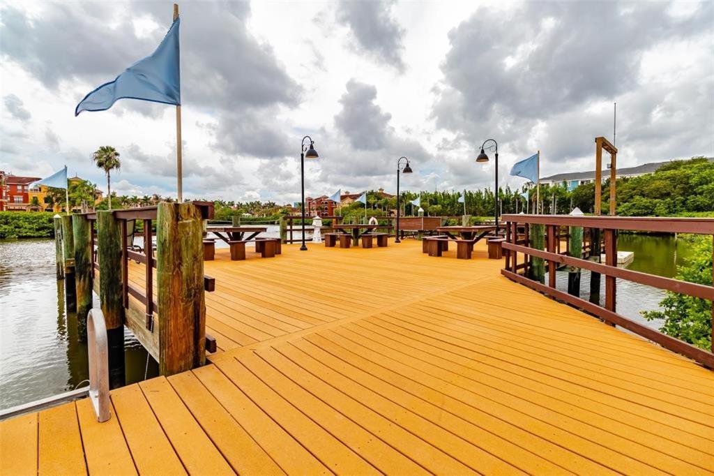 Baywatch Apartment Клиъруотър Екстериор снимка